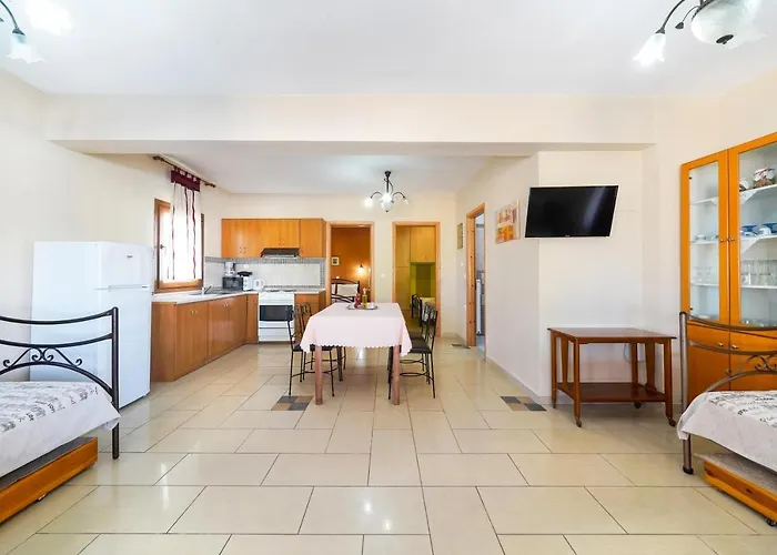 Golden Nest * Limenaria (Thasos)