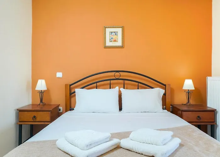 Golden Nest Appartement *