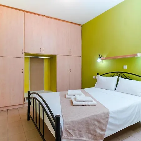 Golden Nest Apartman Limenária