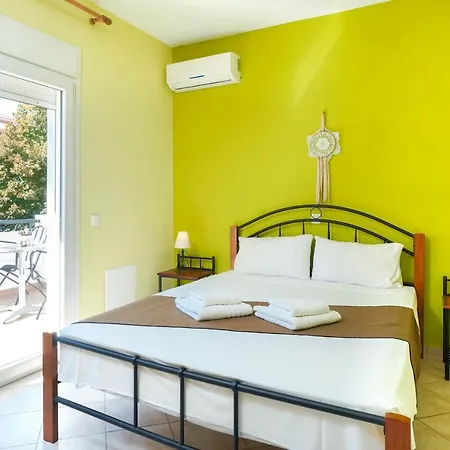 Golden Nest Limenária