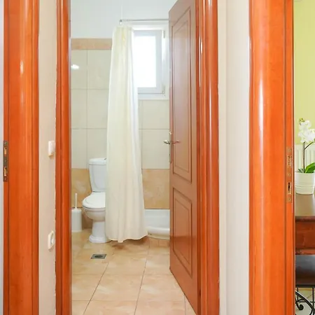 Golden Nest Limenária