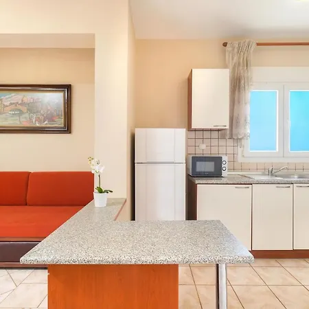 Apartament Golden Nest *