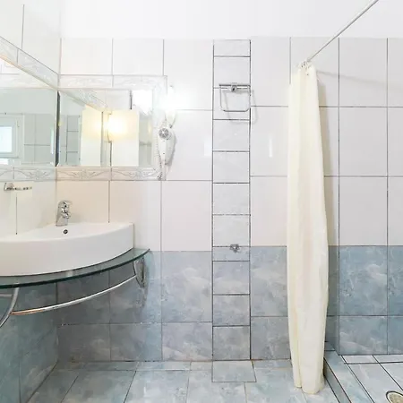 Golden Nest Apartman Limenária