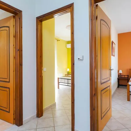 Apartament Golden Nest *